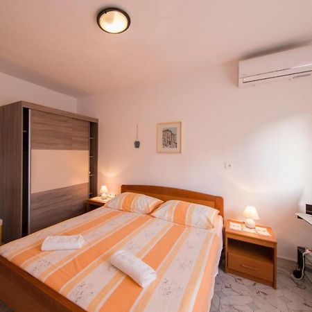 Komiža Apartmani Katija מראה חיצוני תמונה