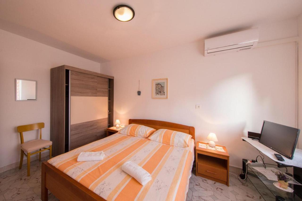 Komiža Apartmani Katija מראה חיצוני תמונה