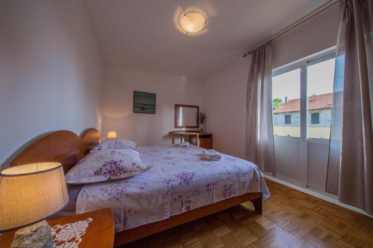 Komiža Apartmani Katija מראה חיצוני תמונה
