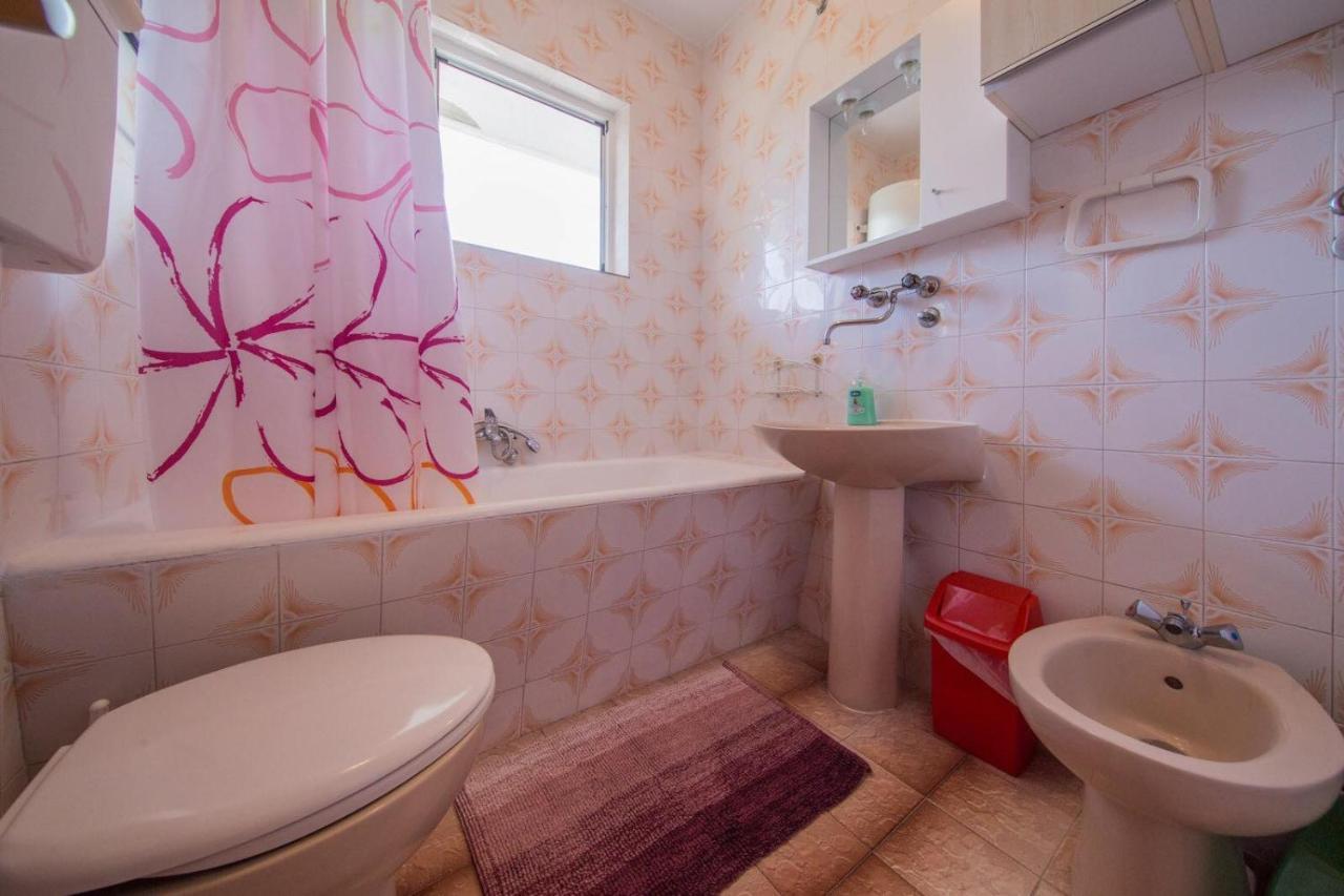Komiža Apartmani Katija מראה חיצוני תמונה